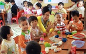 Cô quá tải vì bố mẹ ỉ lại Cô quá tải vì bố mẹ ỉ lại