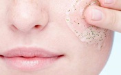 Nguy hại từ hạt massage trong mỹ phẩm Nguy hại từ hạt massage trong mỹ phẩm