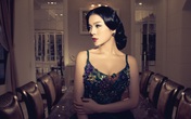 Ca sĩ Lệ Quyên: Làm nghệ thuật rất dễ bị cám dỗ và nảy sinh chuyện “ong bướm” Ca sĩ Lệ Quyên: Làm nghệ thuật rất dễ bị cám dỗ và nảy sinh chuyện “ong bướm”