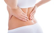 Mắc bệnh đau lưng vì đứng thắp hương, rửa bát, lau nhà... Mắc bệnh đau lưng vì đứng thắp hương, rửa bát, lau nhà...