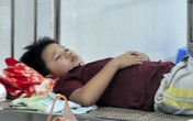 Cứu sống bệnh nhi bị ong đốt nguy kịch Cứu sống bệnh nhi bị ong đốt nguy kịch