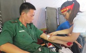 Tưng bừng ngày hội “giọt hồng xứ Nghệ” Tưng bừng ngày hội “giọt hồng xứ Nghệ”