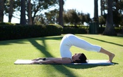 3 tư thế yoga hữu ích cho người mắc bệnh suy giáp 3 tư thế yoga hữu ích cho người mắc bệnh suy giáp