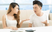 Sau mỗi lần đánh vợ, chồng thản nhiên như không hề có chuyện gì Sau mỗi lần đánh vợ, chồng thản nhiên như không hề có chuyện gì