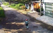 Giả nhân viên thu tiền nước, đột nhập nhà dân trộm két sắt Giả nhân viên thu tiền nước, đột nhập nhà dân trộm két sắt