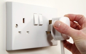Các chi tiết hữu ích trên đồ dùng trong nhà mà bạn ít biết Các chi tiết hữu ích trên đồ dùng trong nhà mà bạn ít biết