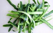 Đặt 3 miếng vỏ dưa chuột vào góc nhà, điều bất ngờ sẽ xảy ra với lũ gián Đặt 3 miếng vỏ dưa chuột vào góc nhà, điều bất ngờ sẽ xảy ra với lũ gián