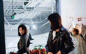 Việc nhẹ lương cao dành cho phái đẹp: Đi khắp thế giới mua sắm quần áo thời trang Việc nhẹ lương cao dành cho phái đẹp: Đi khắp thế giới mua sắm quần áo thời trang