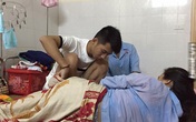 Anh chồng "tuổi 20" đút cơm cho vợ đẻ, nhẹ nhàng chăm sóc con mới sinh khiến chị em xuýt xoa ao ước Anh chồng "tuổi 20" đút cơm cho vợ đẻ, nhẹ nhàng chăm sóc con mới sinh khiến chị em xuýt xoa ao ước