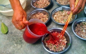 Ăn tiết canh lợn, 4 người nguy kịch Ăn tiết canh lợn, 4 người nguy kịch