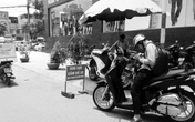 Chung cư cao cấp Sông Hồng Park View: Hết nước nhiễm bẩn, giờ đến bị đe dọa xử bằng “luật rừng” Chung cư cao cấp Sông Hồng Park View: Hết nước nhiễm bẩn, giờ đến bị đe dọa xử bằng “luật rừng”