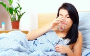 Điều gì xảy ra nếu bạn uống nước trước khi ngủ? Điều gì xảy ra nếu bạn uống nước trước khi ngủ?