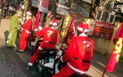 Chuyện nghe muốn khóc của “ông già Noel Việt” Chuyện nghe muốn khóc của “ông già Noel Việt”