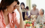 Mẹ chồng - mẹ đẻ và cuộc chiến mớ rau Mẹ chồng - mẹ đẻ và cuộc chiến mớ rau