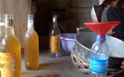 Công nghệ làm mật ong giả đáng sợ ở Hà Nội Công nghệ làm mật ong giả đáng sợ ở Hà Nội