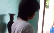 Bị cán bộ khuyến nông hãm hiếp, bé gái tâm thần liên tục lên cơn động kinh Bị cán bộ khuyến nông hãm hiếp, bé gái tâm thần liên tục lên cơn động kinh