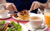 Những món người hay bị hoa mắt, chóng mặt không nên ăn Những món người hay bị hoa mắt, chóng mặt không nên ăn