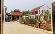 Cận cảnh cơ ngơi hoành tráng gần 2000m2 của ca sĩ Việt Hoàn Cận cảnh cơ ngơi hoành tráng gần 2000m2 của ca sĩ Việt Hoàn