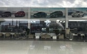 Nhiều nạn nhân tố KIA Hà Đông bội tín: Showroom cửa đóng then cài, khách hàng, đối tác hoang mang Nhiều nạn nhân tố KIA Hà Đông bội tín: Showroom cửa đóng then cài, khách hàng, đối tác hoang mang