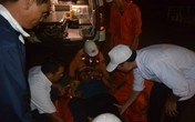 Vượt 50 hải lý, cấp cứu kịp thời ngư dân bị đau bụng dữ dội Vượt 50 hải lý, cấp cứu kịp thời ngư dân bị đau bụng dữ dội