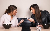 Điêu đứng vì phải sống chung với em chồng Điêu đứng vì phải sống chung với em chồng