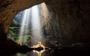 Lắp thang vượt nhũ triệu năm tuổi trong hang Sơn Đoòng: Cục Di sản văn hóa bất ngờ Lắp thang vượt nhũ triệu năm tuổi trong hang Sơn Đoòng: Cục Di sản văn hóa bất ngờ