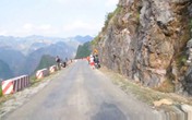 Hà Giang: Du khách ngoại quốc rơi xuống vực sâu Hà Giang: Du khách ngoại quốc rơi xuống vực sâu