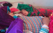 Cảm phục người đàn ông đi xin từng miếng tã lót cho trẻ sơ sinh Cảm phục người đàn ông đi xin từng miếng tã lót cho trẻ sơ sinh
