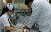 BS Bệnh viện Nhi đồng 1: Khi trẻ sốt cao co giật, cha mẹ tuyệt đối không mắc sai lầm này BS Bệnh viện Nhi đồng 1: Khi trẻ sốt cao co giật, cha mẹ tuyệt đối không mắc sai lầm này