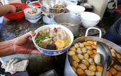 Cố đô và nỗi nhớ thu bé lại trong bát bún bò Huế đêm Cố đô và nỗi nhớ thu bé lại trong bát bún bò Huế đêm