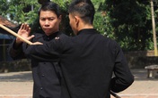 Diễn viên đóng thế Công Lý bị chém trúng tay phải đi cấp cứu Diễn viên đóng thế Công Lý bị chém trúng tay phải đi cấp cứu