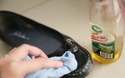 Không chỉ làm đẹp hay chữa bệnh, dầu ô liu còn giúp nhà cửa, giày dép sạch trơn, sáng bóng Không chỉ làm đẹp hay chữa bệnh, dầu ô liu còn giúp nhà cửa, giày dép sạch trơn, sáng bóng