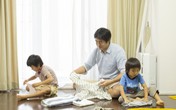 Nhật ký chồng giặt quần áo cho con khiến các mẹ không thể nhịn cười Nhật ký chồng giặt quần áo cho con khiến các mẹ không thể nhịn cười