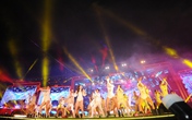 Mát nhãn với màn trình diễn “khủng” của Đại nhạc hội VinID - Đại Hỷ Xuân 2017 Mát nhãn với màn trình diễn “khủng” của Đại nhạc hội VinID - Đại Hỷ Xuân 2017