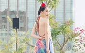 Linh Nga khoe trọn lưng trần trắng muốt với váy yếm cách điệu Linh Nga khoe trọn lưng trần trắng muốt với váy yếm cách điệu