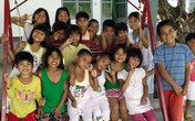 Tình người ở nơi mang nhiều nỗi đau Tình người ở nơi mang nhiều nỗi đau