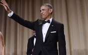 Suốt 8 năm cầm quyền Obama chỉ mặc đi mặc lại mỗi một bộ lễ phục tuxedo Suốt 8 năm cầm quyền Obama chỉ mặc đi mặc lại mỗi một bộ lễ phục tuxedo