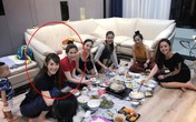 Quế Vân và vợ Việt Anh bất ngờ chơi cùng một hội bạn thân sau ồn ào đá xéo nhau trên mạng xã hội Quế Vân và vợ Việt Anh bất ngờ chơi cùng một hội bạn thân sau ồn ào đá xéo nhau trên mạng xã hội