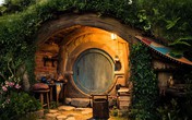 Ngôi làng mà toàn bộ các nhà được xây dựa trên ý tưởng về ngôi nhà của người lùn Hobbit Ngôi làng mà toàn bộ các nhà được xây dựa trên ý tưởng về ngôi nhà của người lùn Hobbit