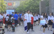 Ứng xử sao khi bị học trò xúc phạm trên Facebook? Ứng xử sao khi bị học trò xúc phạm trên Facebook?