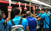 Thầy trò HLV Park vui vẻ rời Malaysia sau chung kết lượt đi AFF Cup Thầy trò HLV Park vui vẻ rời Malaysia sau chung kết lượt đi AFF Cup