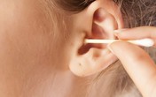 Lấy ráy tai rất... đã nhưng chớ nên làm! Lấy ráy tai rất... đã nhưng chớ nên làm!