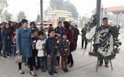 Nghẹn ngào vòng hoa trắng vĩnh biệt bé gái 7 tuổi hiến giác mạc sau khi qua đời vì u não hiếm gặp Nghẹn ngào vòng hoa trắng vĩnh biệt bé gái 7 tuổi hiến giác mạc sau khi qua đời vì u não hiếm gặp