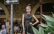 Minh Tú khoe thần thái 'sang chảnh' ở Melbourne Minh Tú khoe thần thái 'sang chảnh' ở Melbourne
