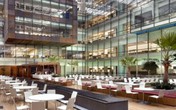 Choáng ngợp: Cả thành phố thu nhỏ bên trong một văn phòng công ty Choáng ngợp: Cả thành phố thu nhỏ bên trong một văn phòng công ty