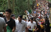 Giỗ Tổ Hùng Vương 2018: Cảnh sát hóa trang để ngăn chặn trộm cắp, móc túi Giỗ Tổ Hùng Vương 2018: Cảnh sát hóa trang để ngăn chặn trộm cắp, móc túi