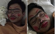 Vợ 9X vẽ chằng chịt lên mặt chồng vì 'tội đi nhậu say về muộn' Vợ 9X vẽ chằng chịt lên mặt chồng vì 'tội đi nhậu say về muộn'