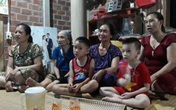 Hạnh phúc bất tận của người dân làng Bào trong ngôi nhà xây dở của gia đình thủ môn Bùi Tiến Dũng Hạnh phúc bất tận của người dân làng Bào trong ngôi nhà xây dở của gia đình thủ môn Bùi Tiến Dũng