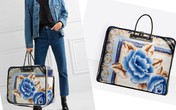 Túi xách gần trăm triệu của Balenciaga trông giống hệt mẫu túi đựng chăn của các cụ ngày xưa Túi xách gần trăm triệu của Balenciaga trông giống hệt mẫu túi đựng chăn của các cụ ngày xưa