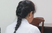 Mẹ lơ là, con bị hàng xóm đưa vào phòng ngủ xâm hại Mẹ lơ là, con bị hàng xóm đưa vào phòng ngủ xâm hại